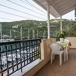 Bay * Syvota