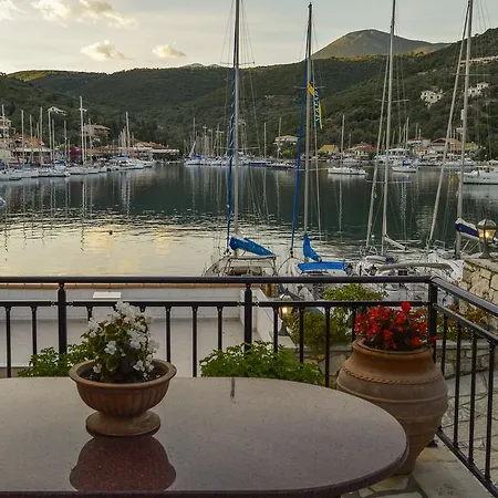 Bay * Syvota